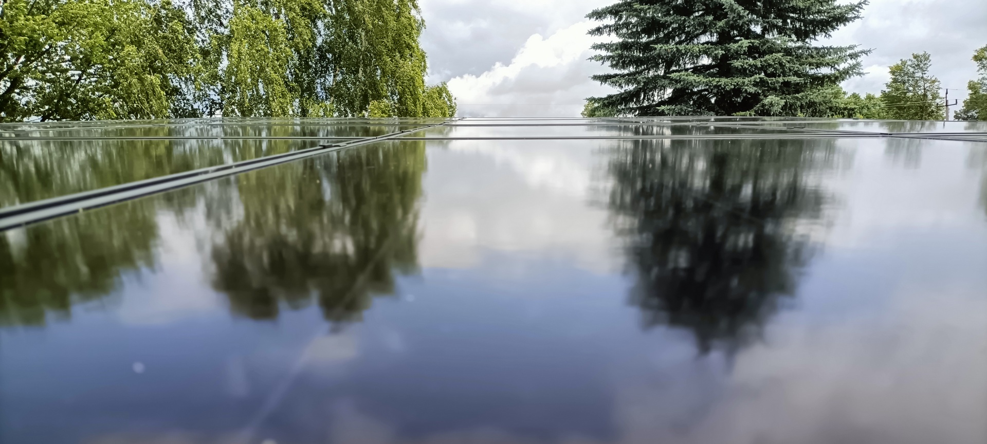 Panel fotowoltaiczny z perspektywy