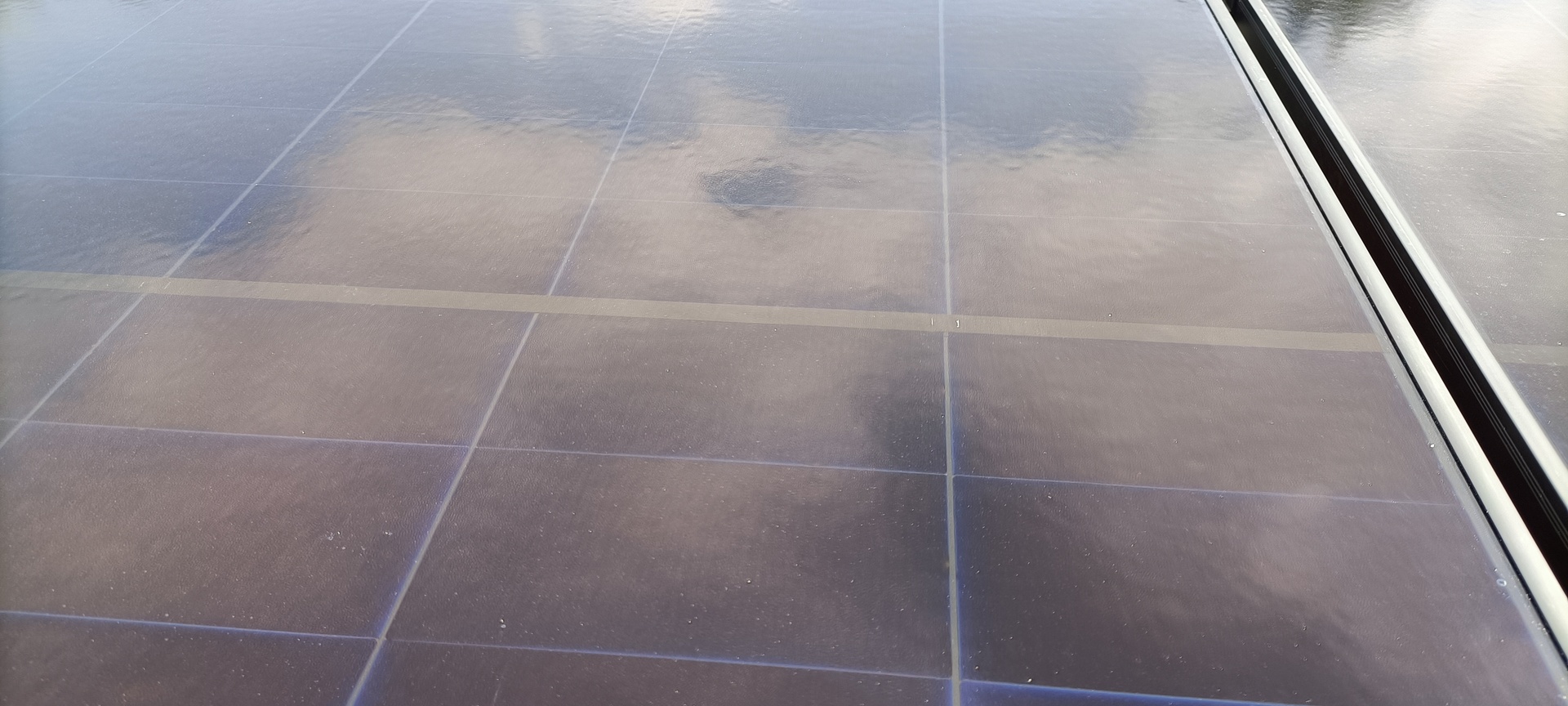 Panel fotowoltaiczny z bliska