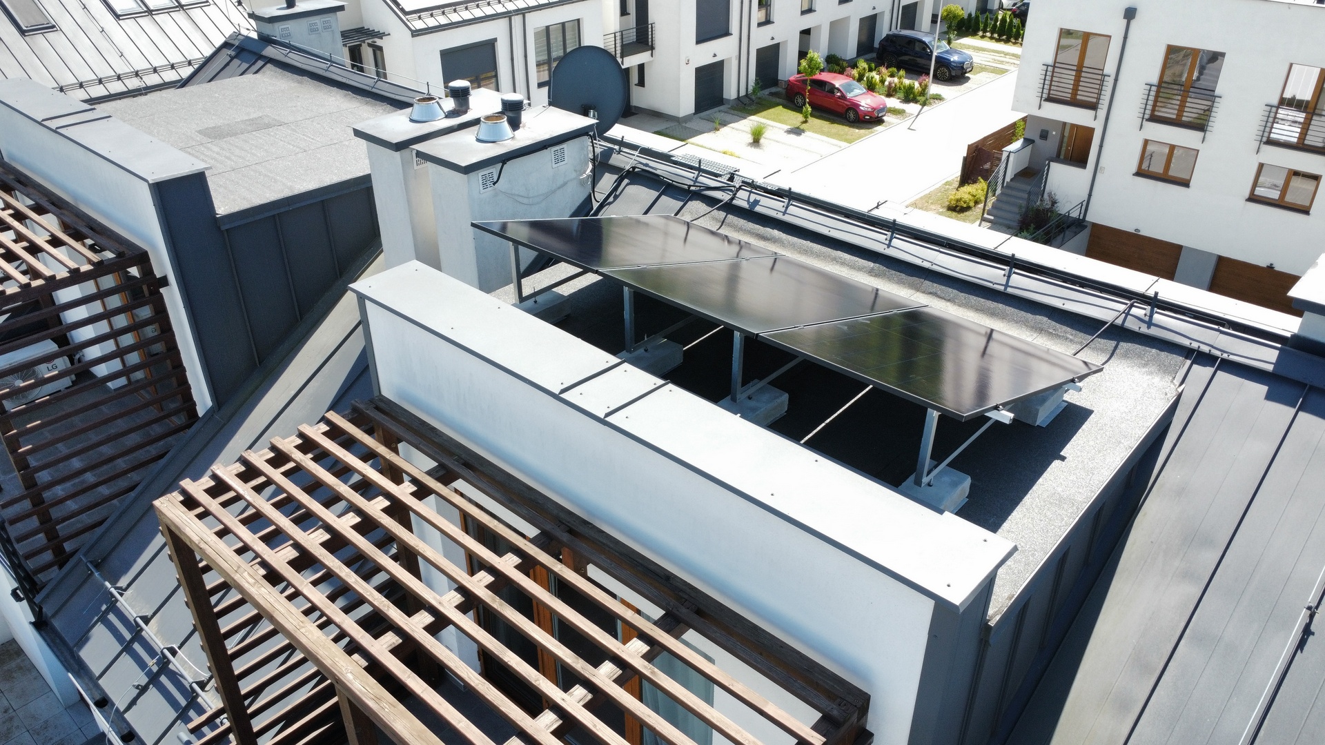 Panel fotowoltaiczny od tyłu